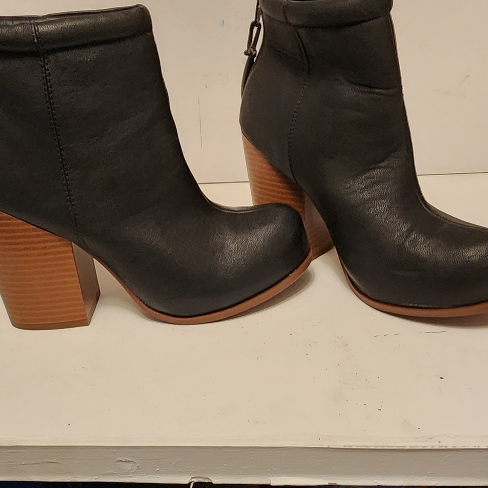 Elle Shoes | Elle Black Ankle Boots